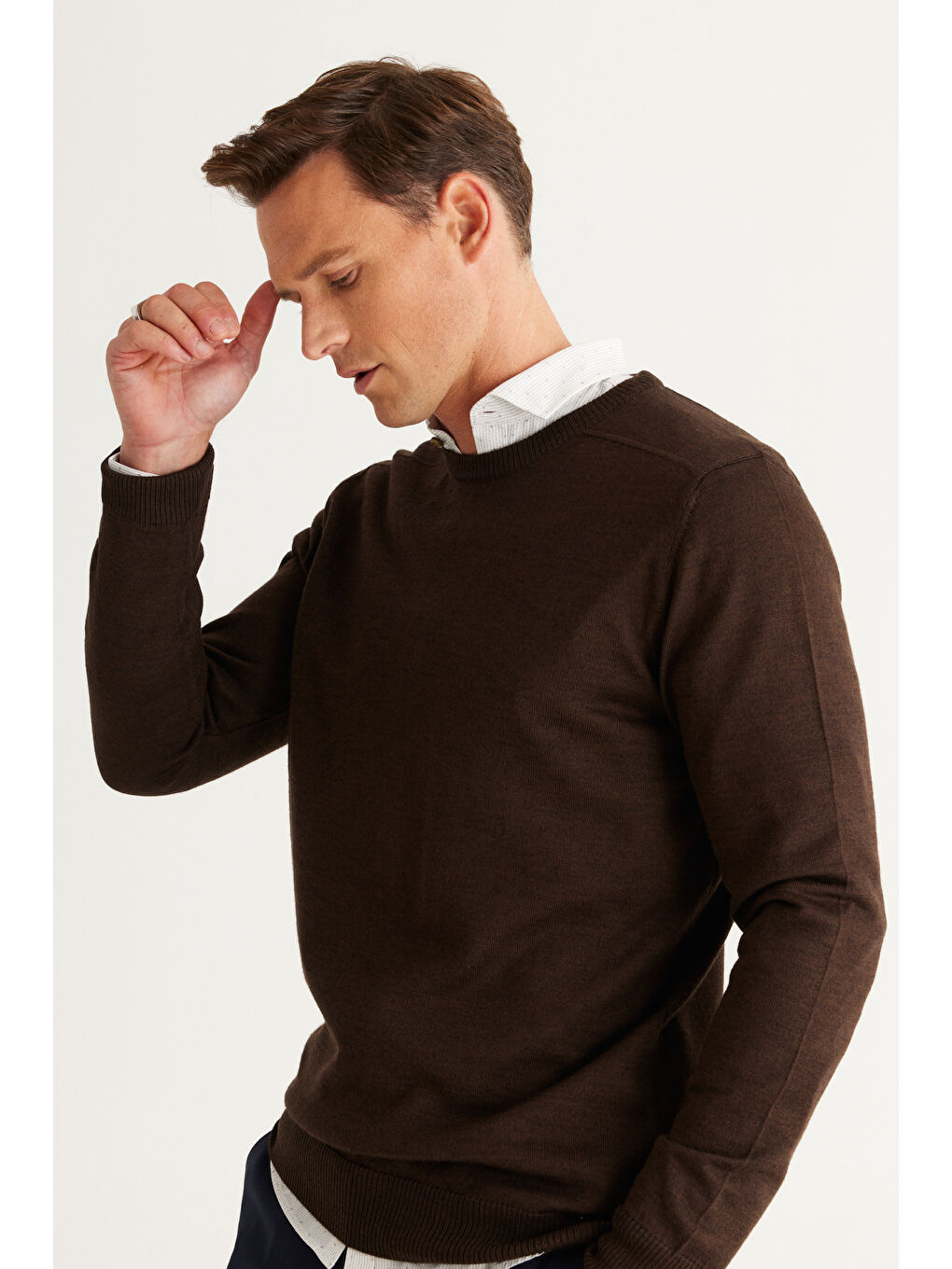 Erkek Kahverengi Standart Fit Normal Kesim Bisiklet Yaka Triko Kazak-2