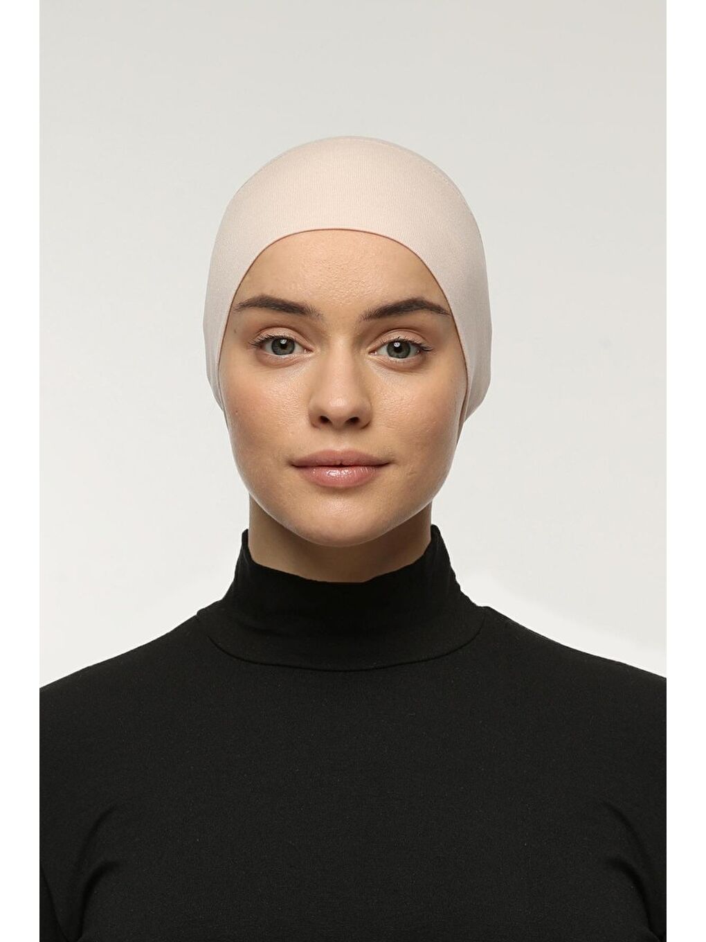 Bej Hazır Pratik Geçmeli Uzun Boru Tesettür Bonesi-1