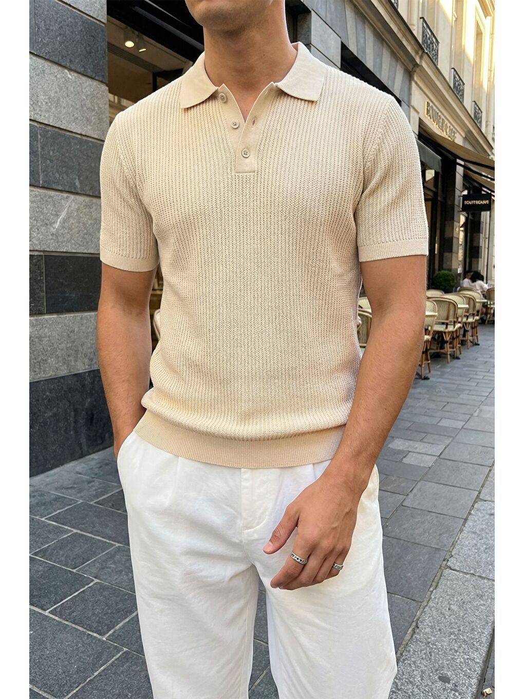 Bej Bande Regular Fit Erkek Kısa Kol Triko Polo Yaka Dokulu Tişört