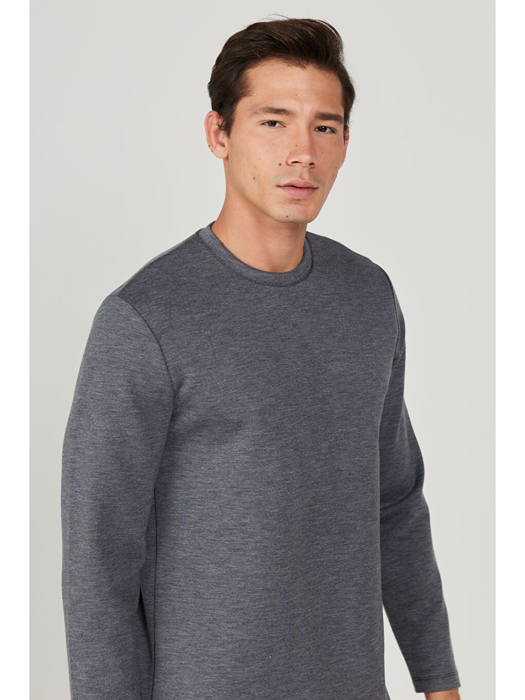 Erkek Antrasit-Melanj Slim Fit Dar Kesim Bisiklet Yaka Tişört-3