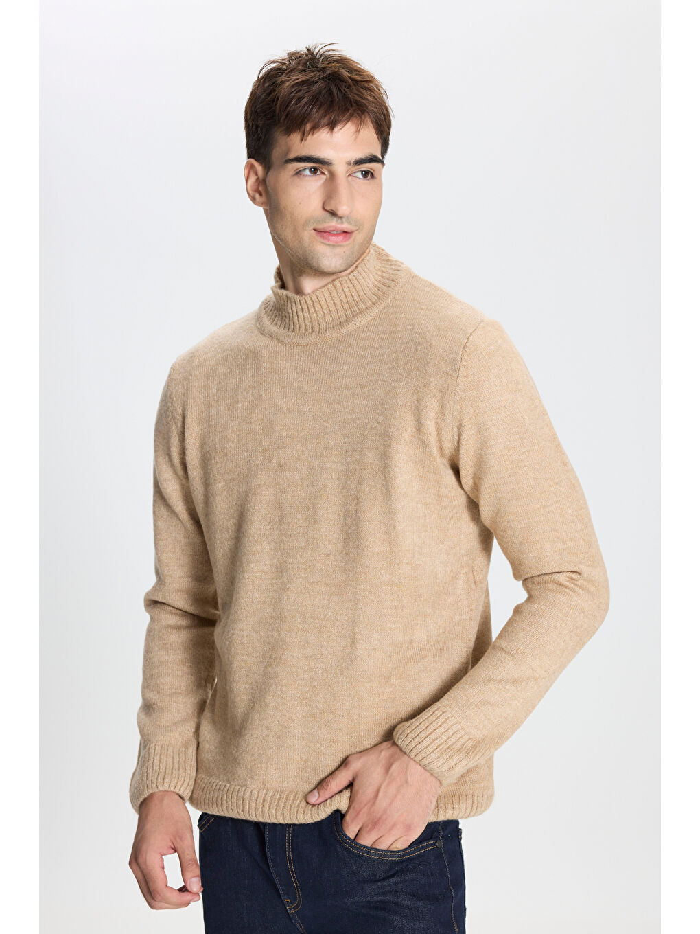 Kahverengi Erkek Sütlü Kahve Standart Fit Yarım Balıkçı Yaka Triko Kazak-2