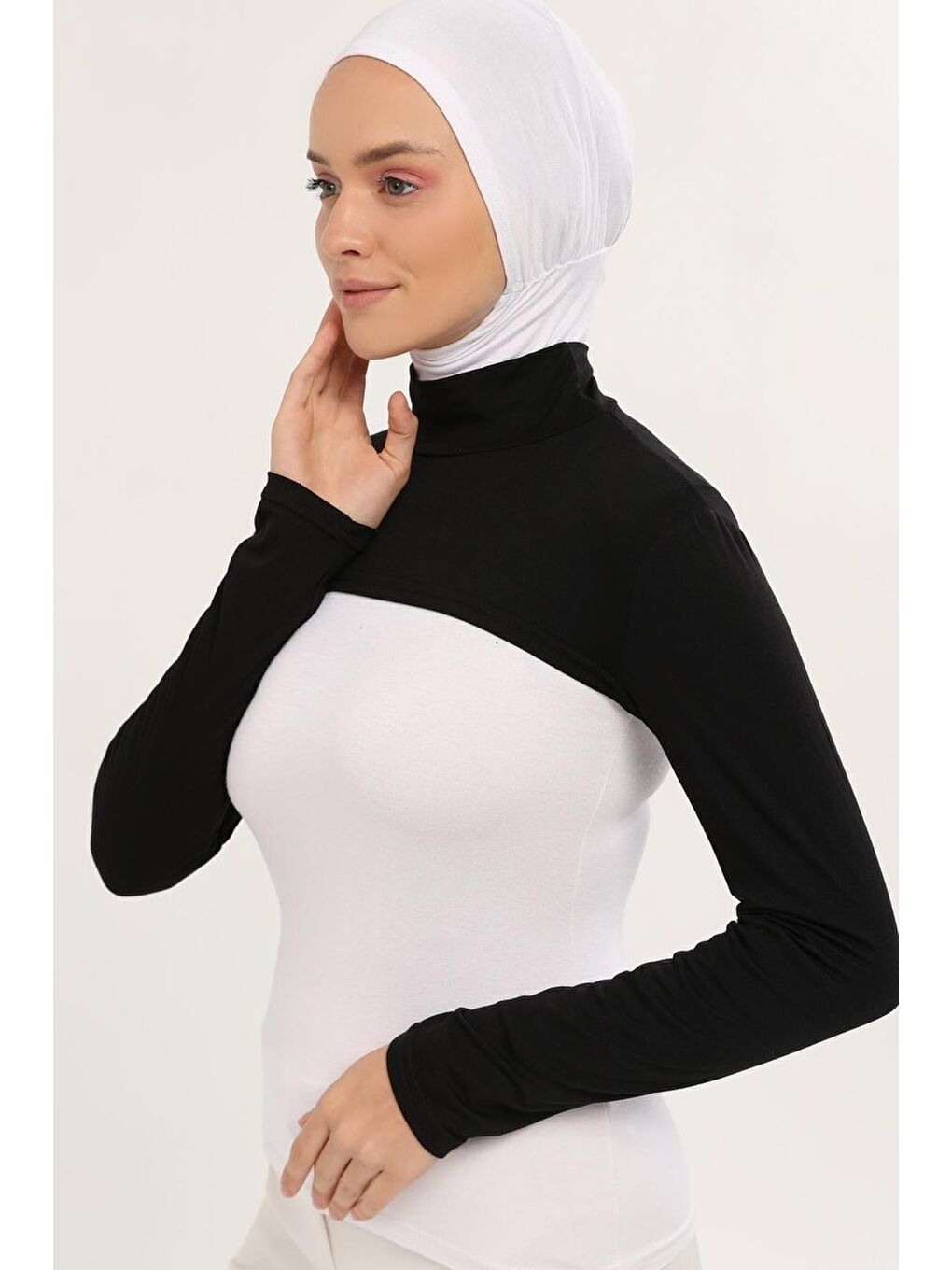 Altobeh Siyah Balıkçı Yakalı Boyunluklu Kolluk - 1