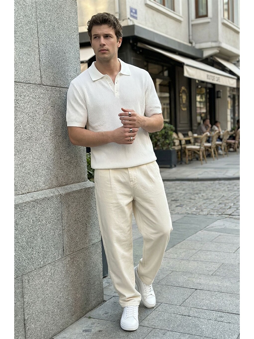 Beyaz Bande Regular Fit Erkek Kısa Kol Triko Polo Yaka Dokulu Tişört-3