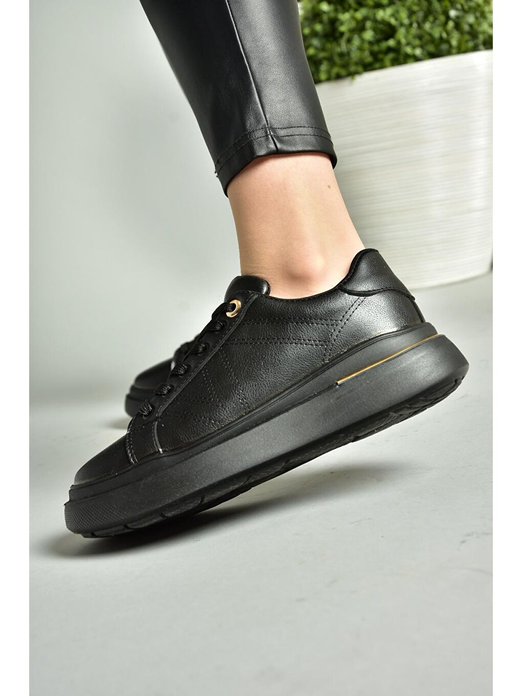 S9731110 Siyah Kadın Sneakers-1