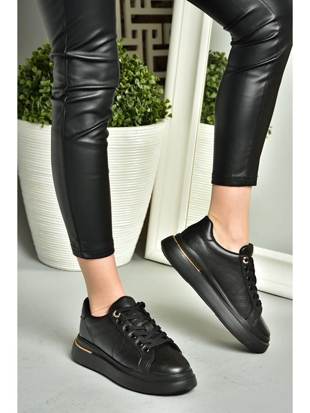 S9731110 Siyah Kadın Sneakers-2