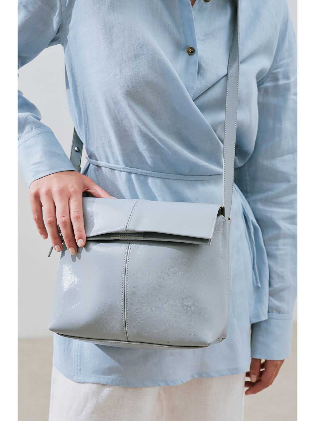 Kapaklı Deri Çanta Mavi-2