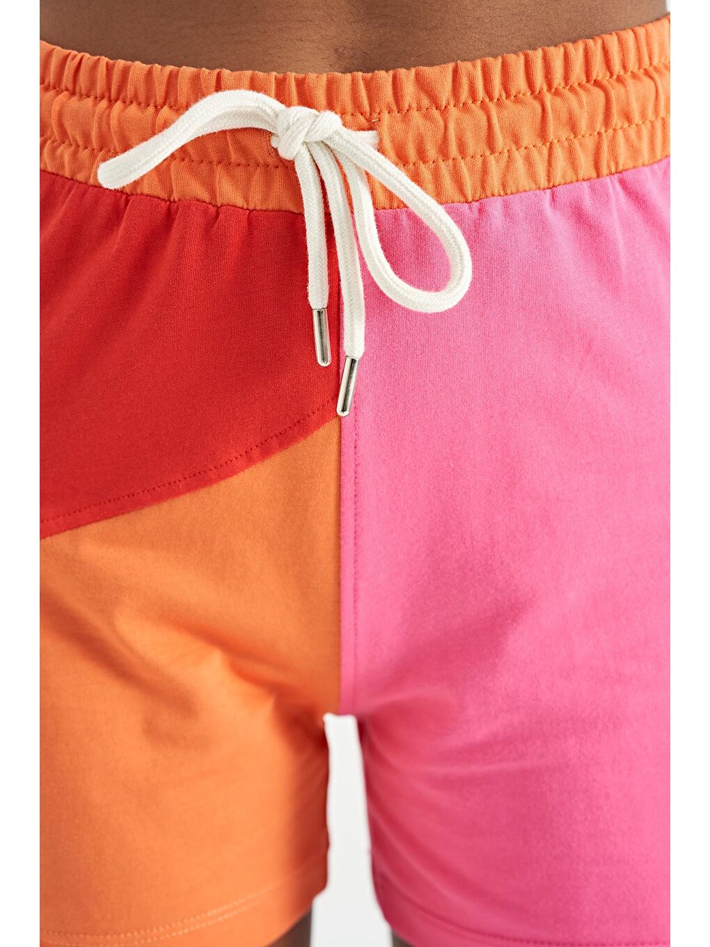 Turuncu Oranj Renk Bloklu Standart Kalıp Kısa Kadın Şort - 02155-1