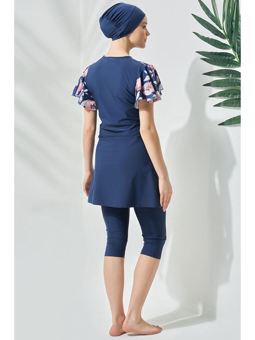 Kısa Kol Taytlı Yarım Kapalı Tesettür Mayo C13090 Lacivert-2