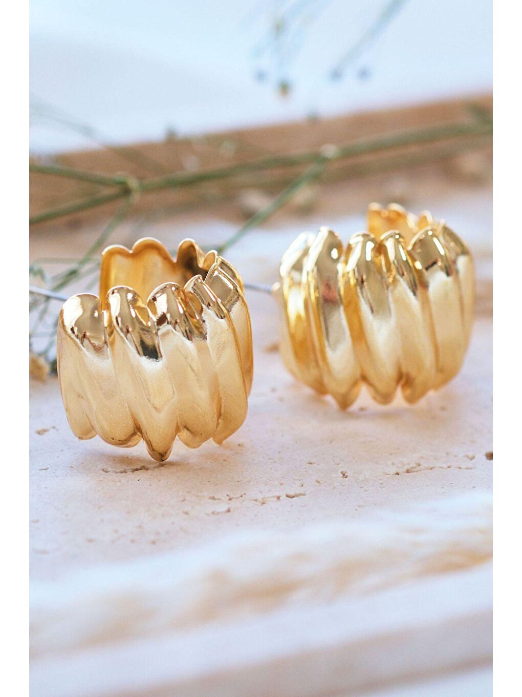 Sarı Altın Kaplama Hafif Stairs Küpe-4