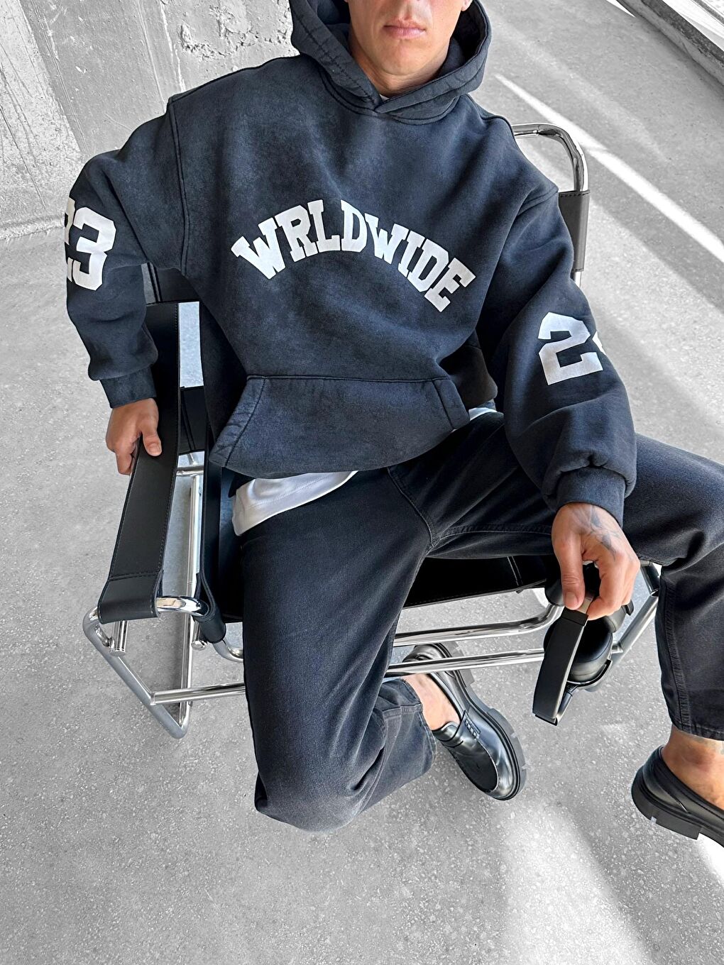 ablukaonline Gri Erkek Wrld Wide Baskılı Oversize Hoodie Füme - 1