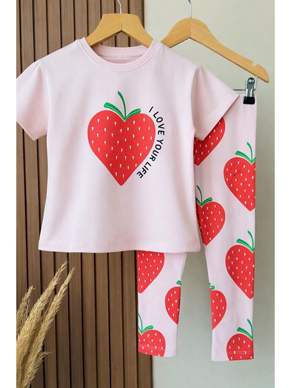 Kız Çocuk Pamuklu Pembe Çilek Baskılı T-Shirt Tayt Takım-2