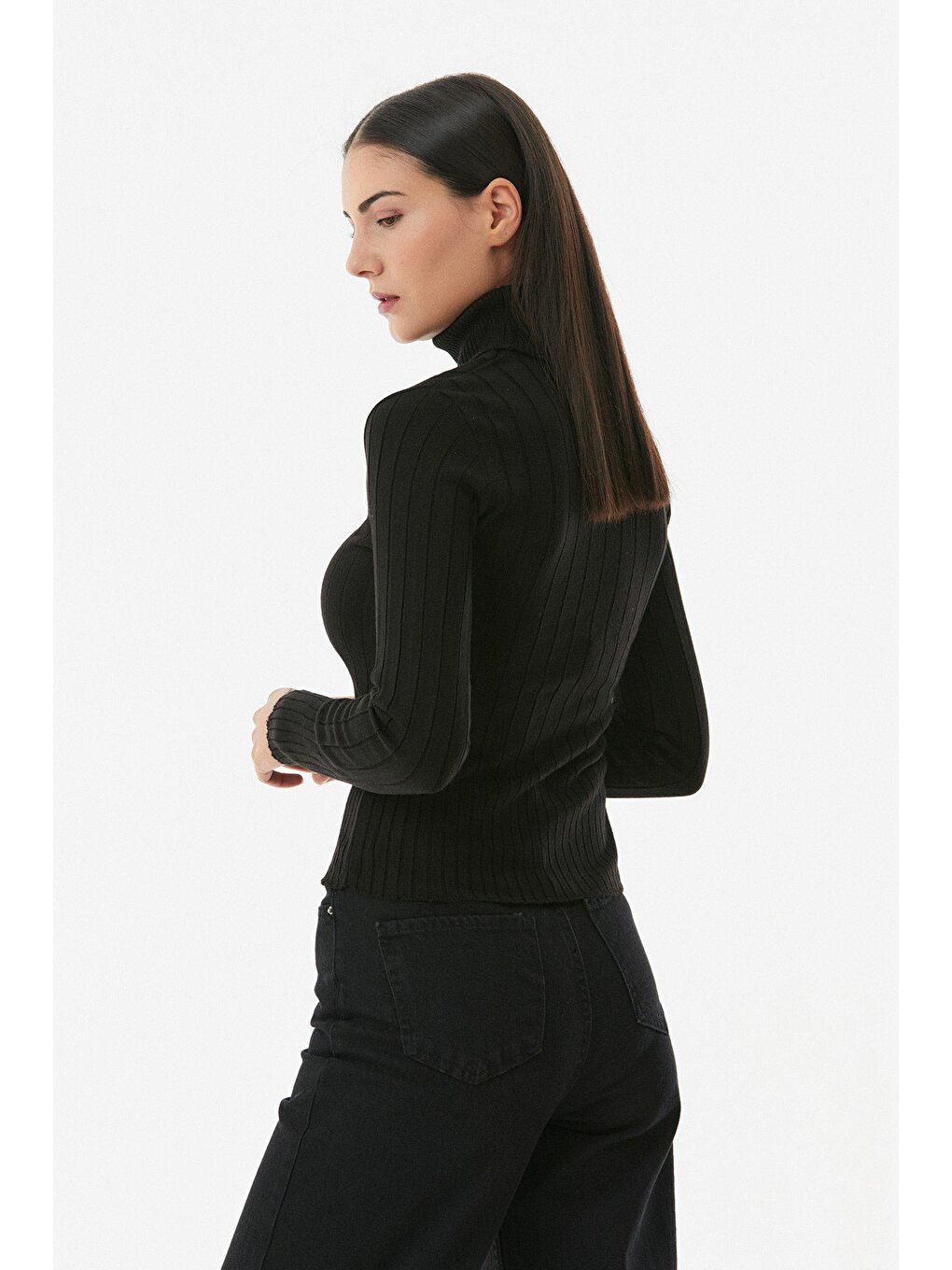 Siyah Balıkçı Yaka Triko Kazak-2