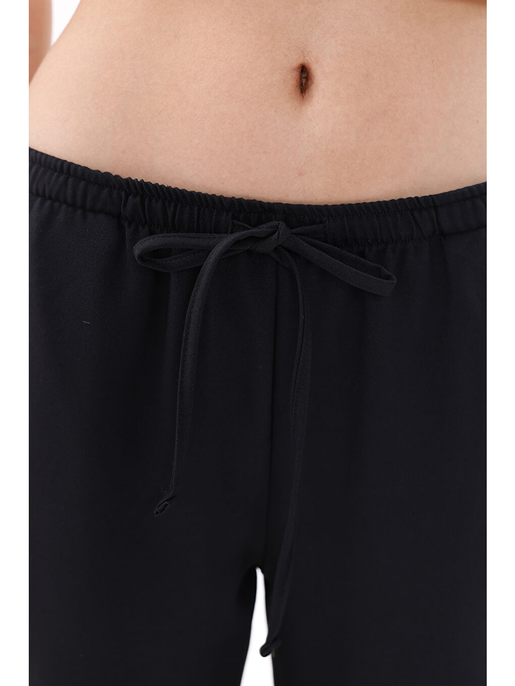 Siyah Kadın Pantolon Geniş Paça Pamuklu Viskon Cepli Pantolon Beli Lastikli GENİŞPAÇA-PANTOLON-4