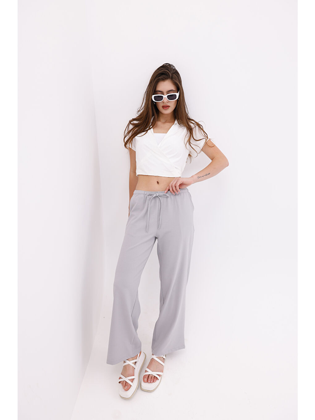 Gri Kadın Pantolon Geniş Paça Pamuklu Viskon Cepli Pantolon Beli Lastikli GENİŞPAÇA-PANTOLON-5
