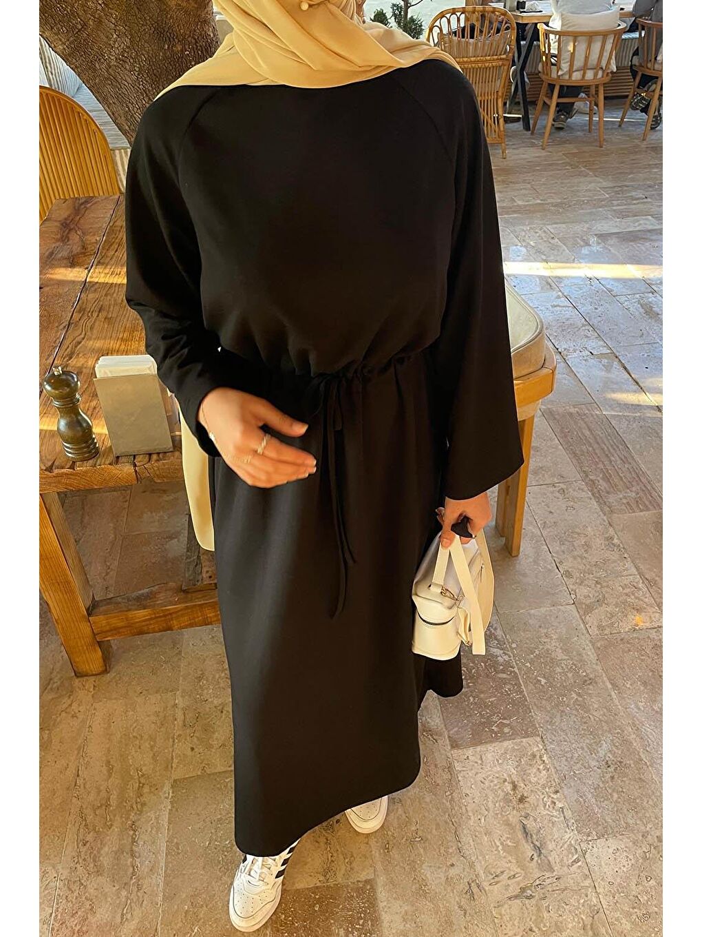 Bel Tünel Detaylı Elbise Siyah-2