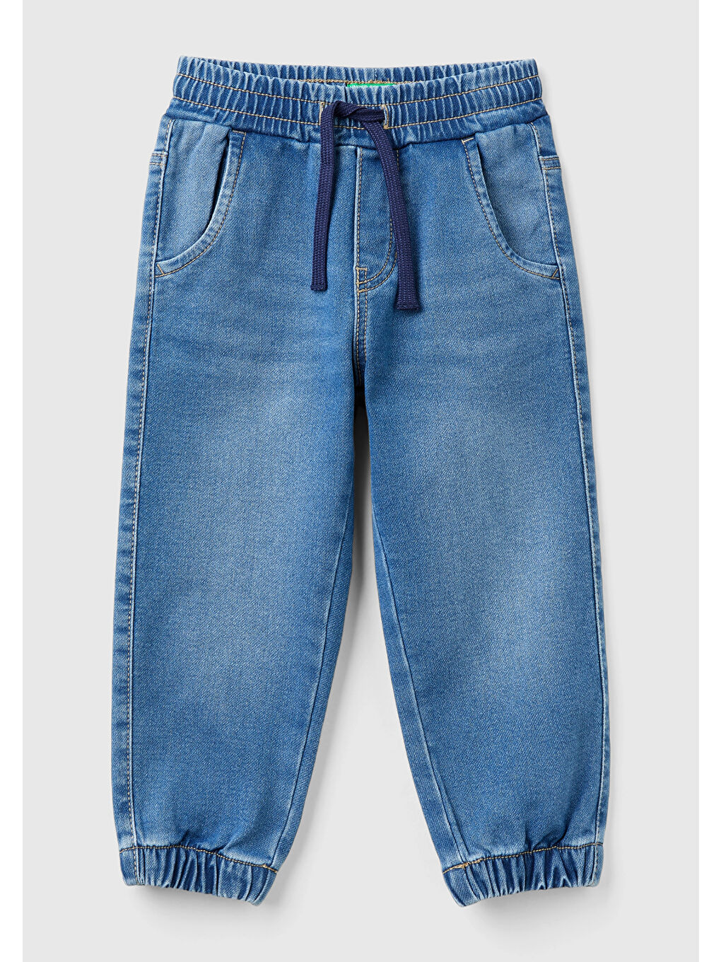 Mavi Erkek Çocuk Koyu Denim Arka Cebi Logolu Lastik Paça Ağartılmış Denim Pantolon