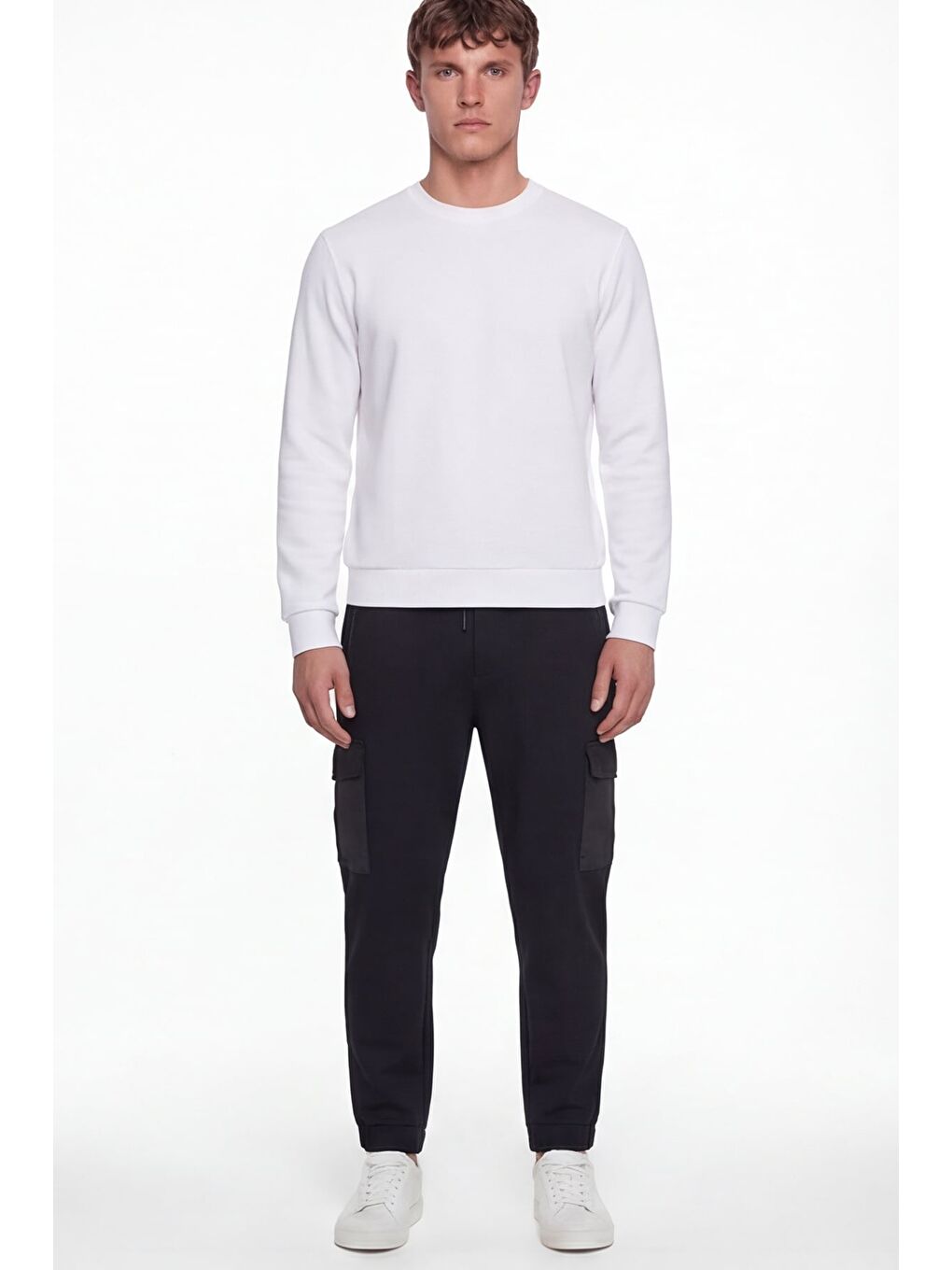 Giotelli Erkek Siyah Dar Kesim Slim Fit Pamuklu Lastikli Bel Kapaklı Cep Lastikli Paça Pantolon-1