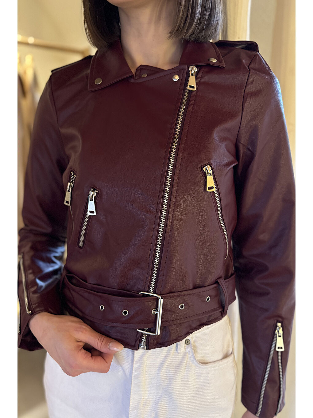 Bordo Kadın Kemer Detaylı Fermuarlı Crop Top Suni Deri Ceket-2