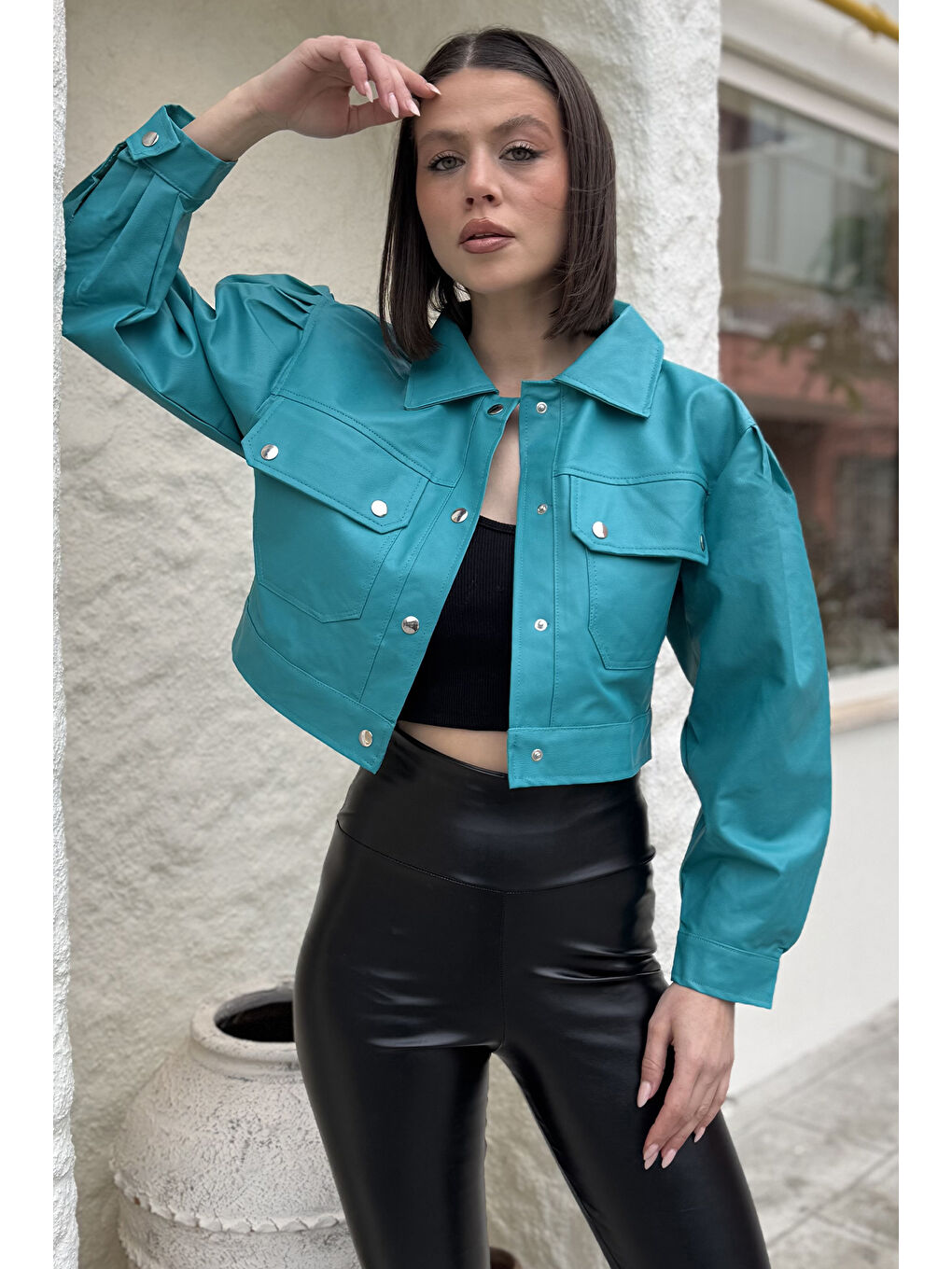 Gülseli Yeşil Kadın Çift Cepli Çıtçıtlı Crop Top Suni Deri Ceket - 2