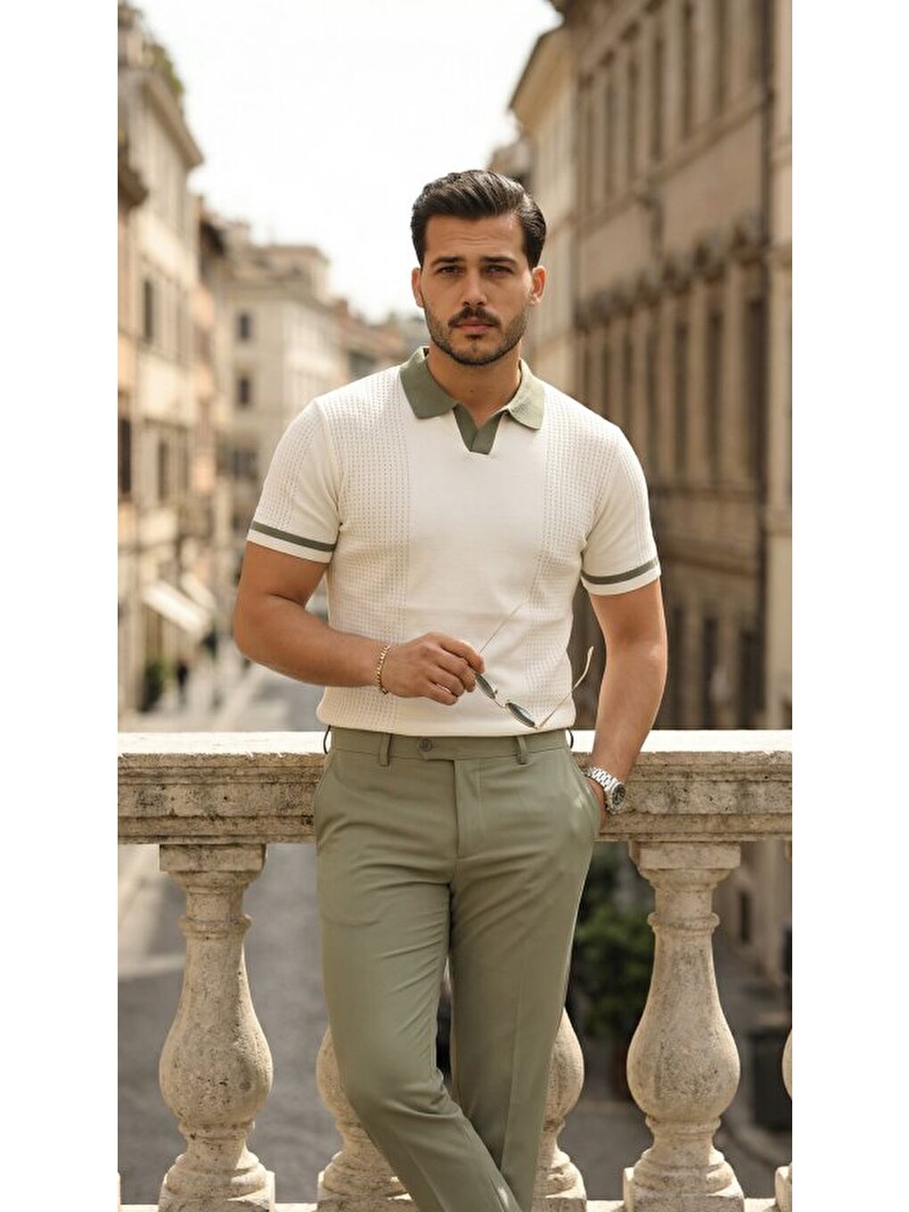 Kahverengi Erkek Renkli Yakalı File Desenli Kısa Kollu Tişört