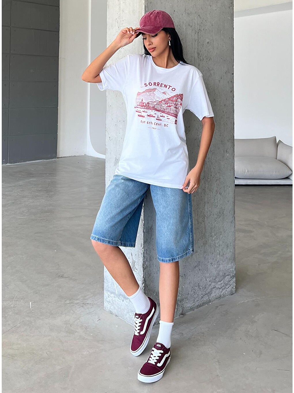 Mavi Toka Detaylı Bol Kesim Rahat Baggy Jean Jean Salaş Kadın Bermuda Diz Altı Denim Şort @Casoria-5