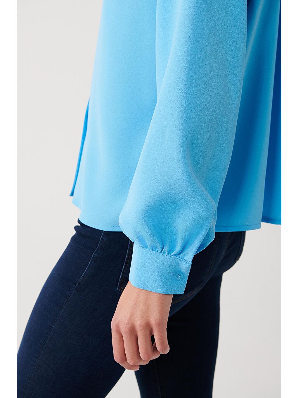 Pilise Detaylı Gömlek-Mavi-3