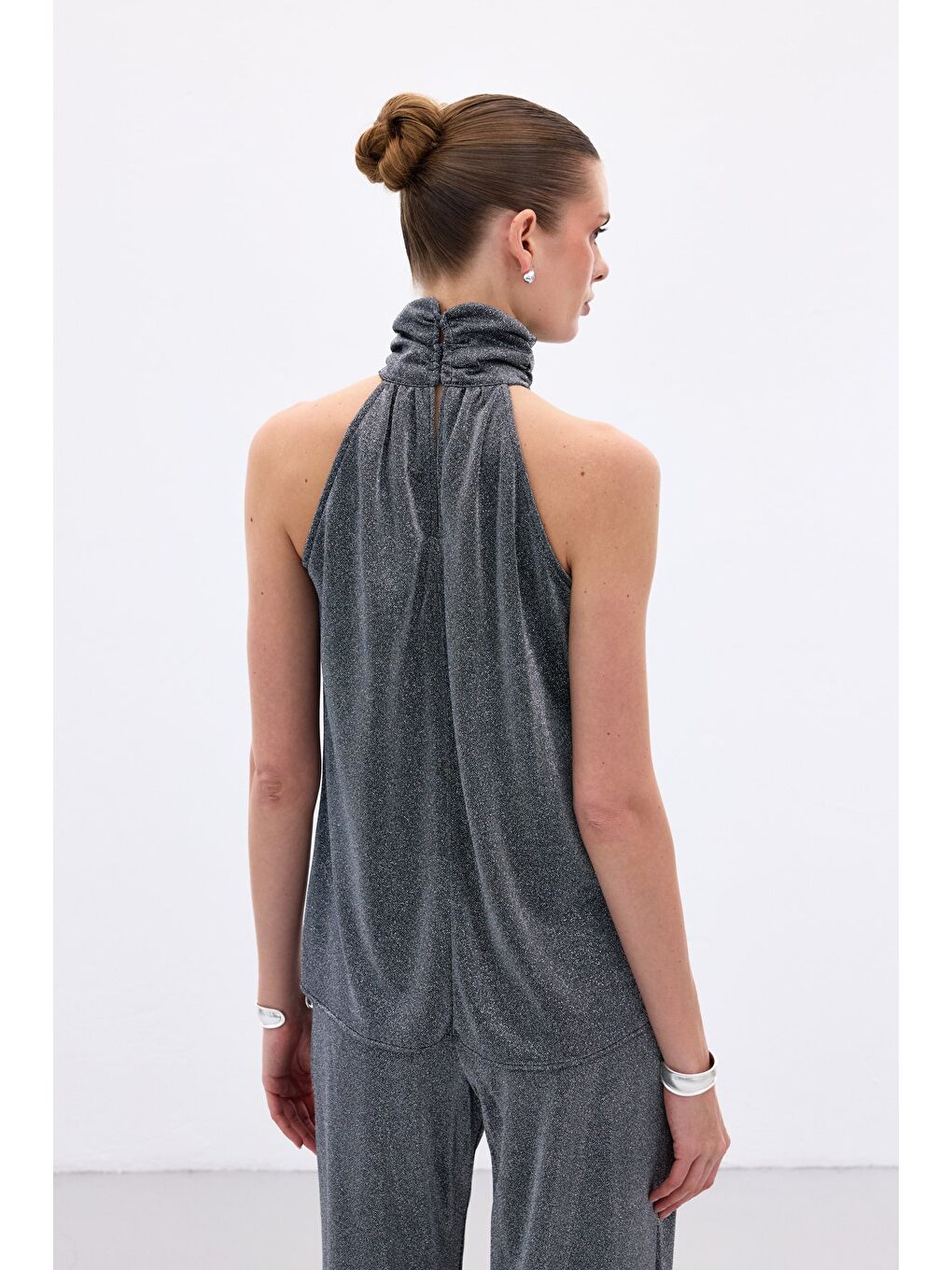 Kolsuz Parlak Bluz - Antrasit-7