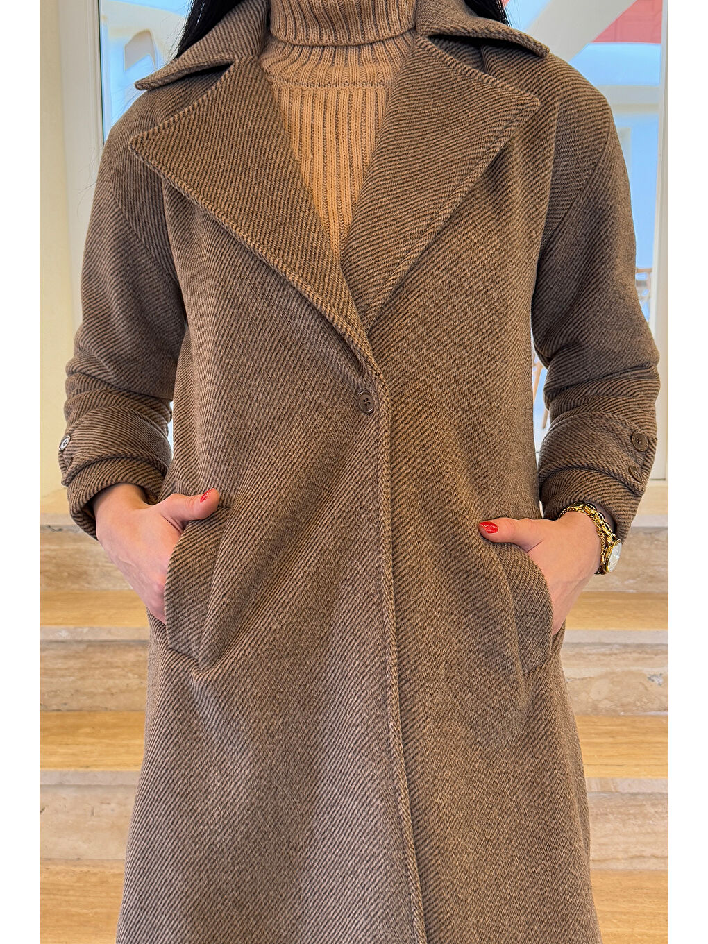 Bej Astarlı Kruvaze Yaka Kadın Kaşe Kaban-3