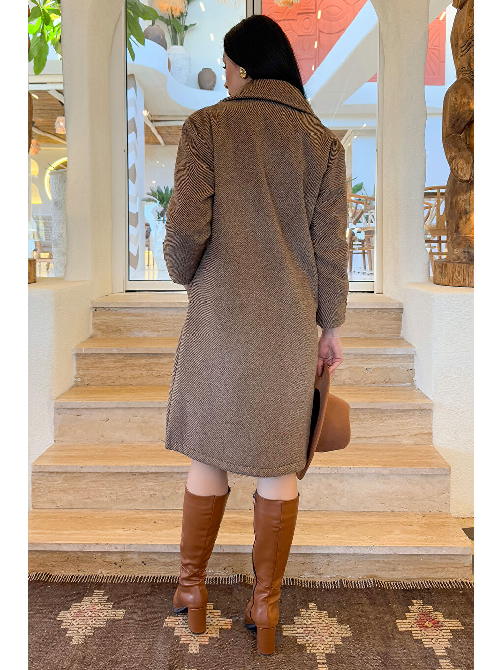 Bej Astarlı Kruvaze Yaka Kadın Kaşe Kaban-4