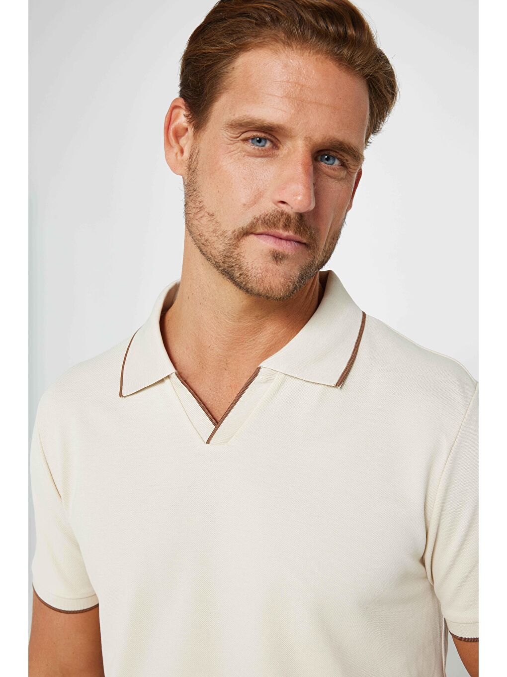 Bej Erkek Slim Fit Dar Kesim %100 Pamuk Düz Pike Düğmesiz Vizon Polo Yaka Tişört