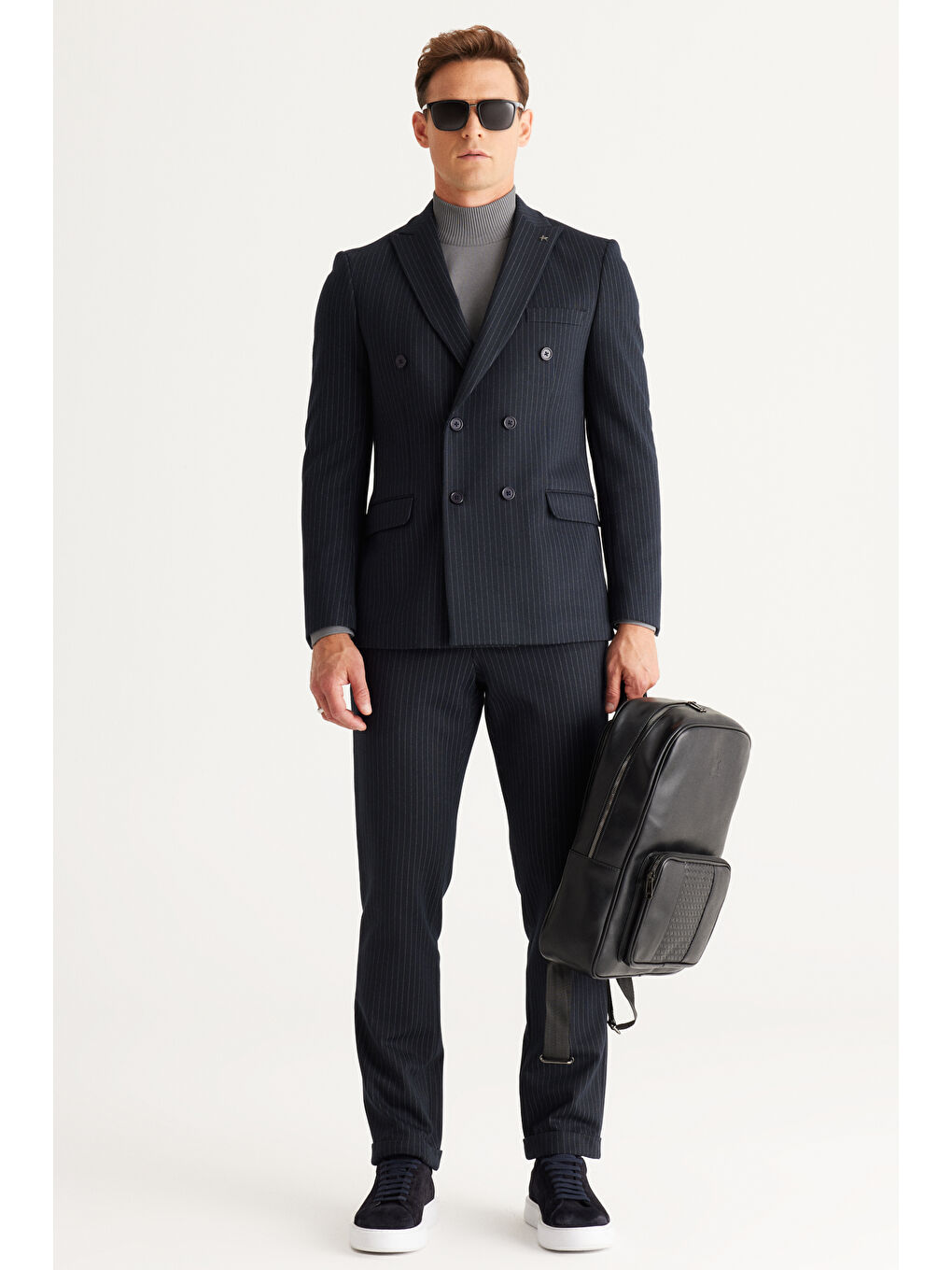 Erkek Gri Standart Fit Normal Kesim Yarım Balıkçı Yaka Triko Kazak-3