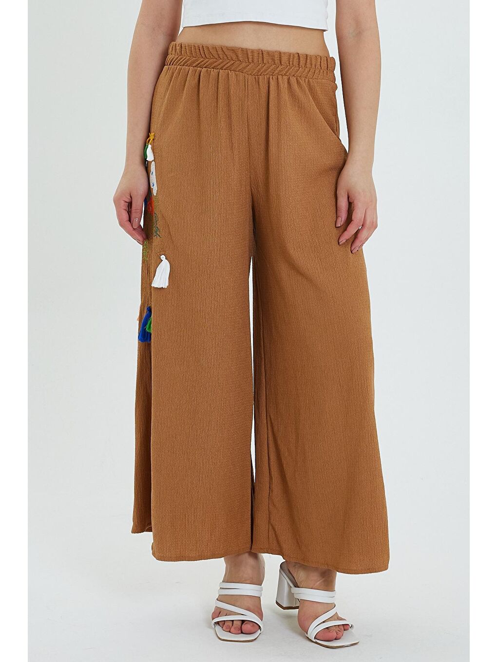 Sarı Kadın Yanı Nakışlı Örme Pantolon-4