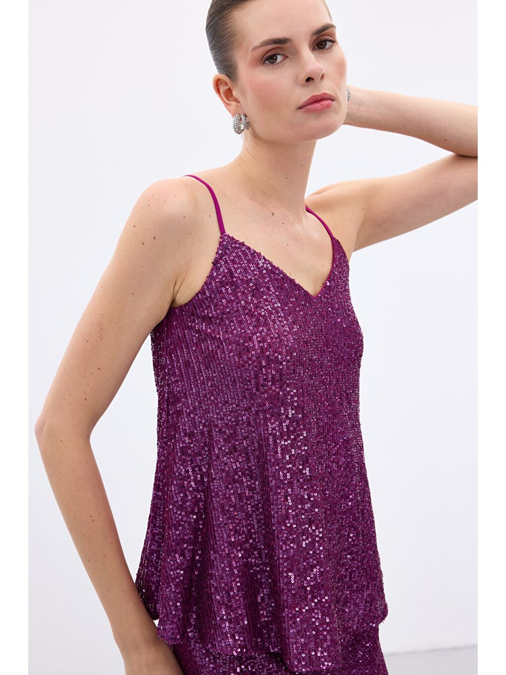 Payet Detaylı Askılı Bluz - Mürdüm-3