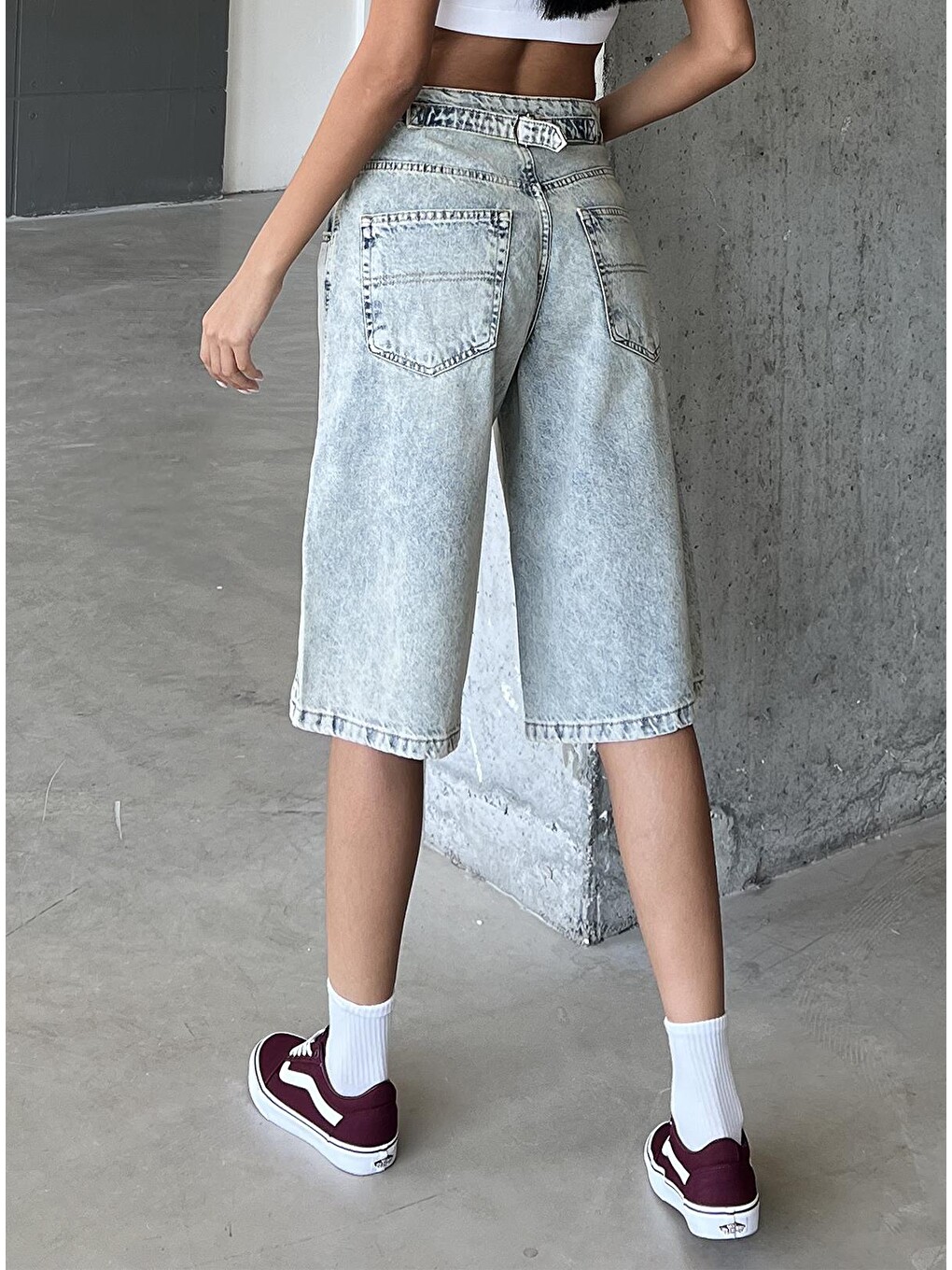 Mavi Toka Detaylı Bol Kesim Rahat Baggy Jean Jean Salaş Kadın Bermuda Diz Altı Denim Şort @casoria-6