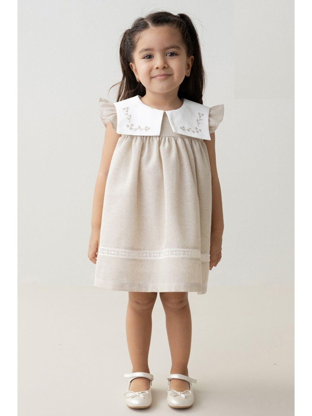 Kahverengi Kız Bebek Kare Yaka Keten Elbise