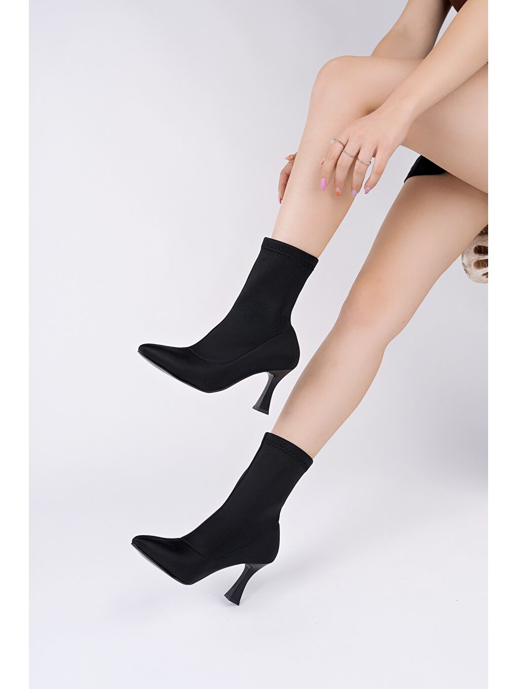 Siyah GLASYA Sivri Burun İnce Topuklu Kadın Streç Bot-2