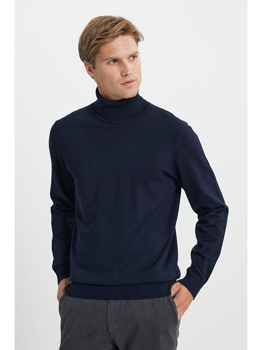 Erkek Lacivert Standart Fit Normal Kesim Tam Balıkçı Yaka Triko Kazak-2