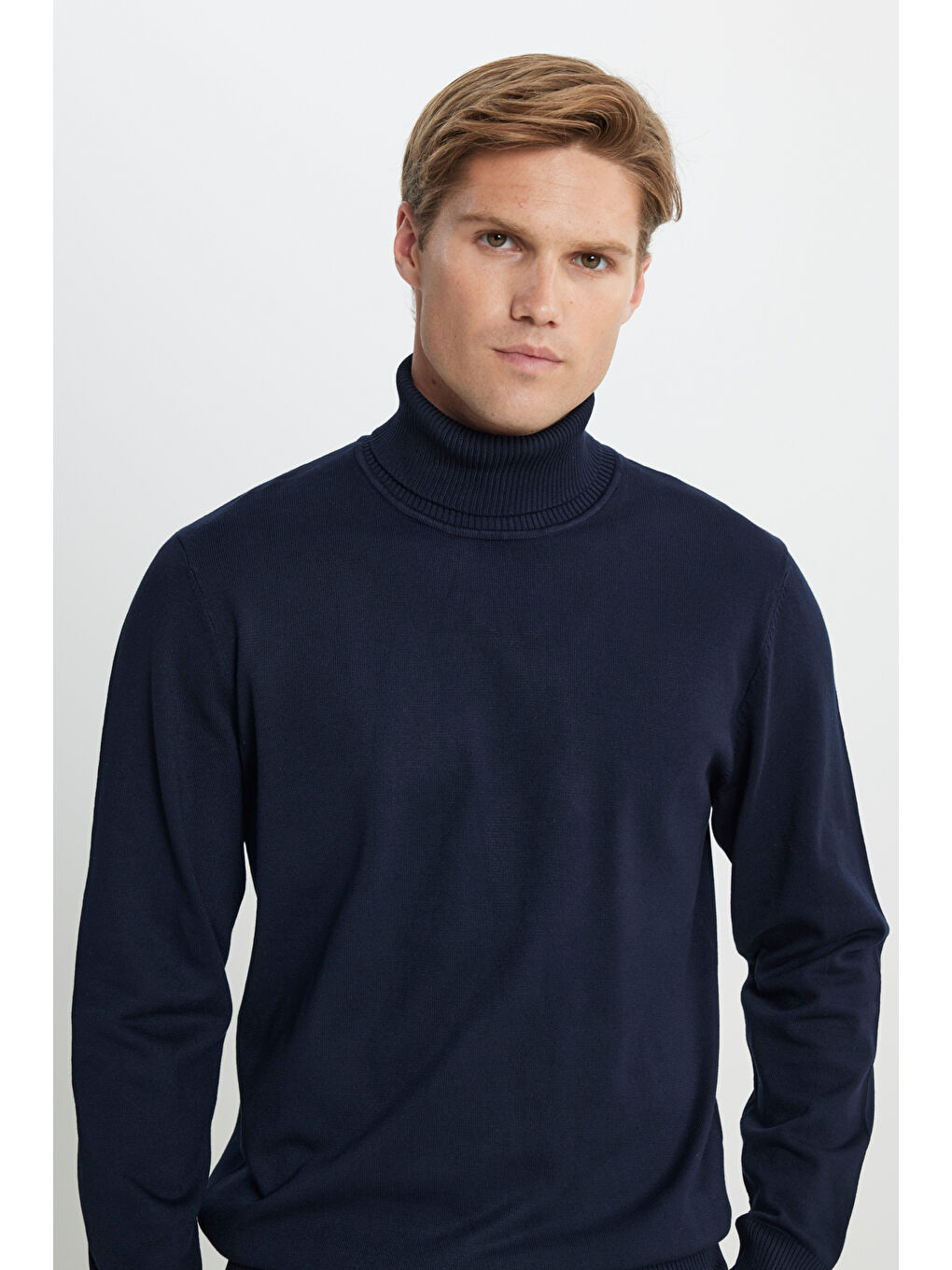 Erkek Lacivert Standart Fit Normal Kesim Tam Balıkçı Yaka Triko Kazak-3