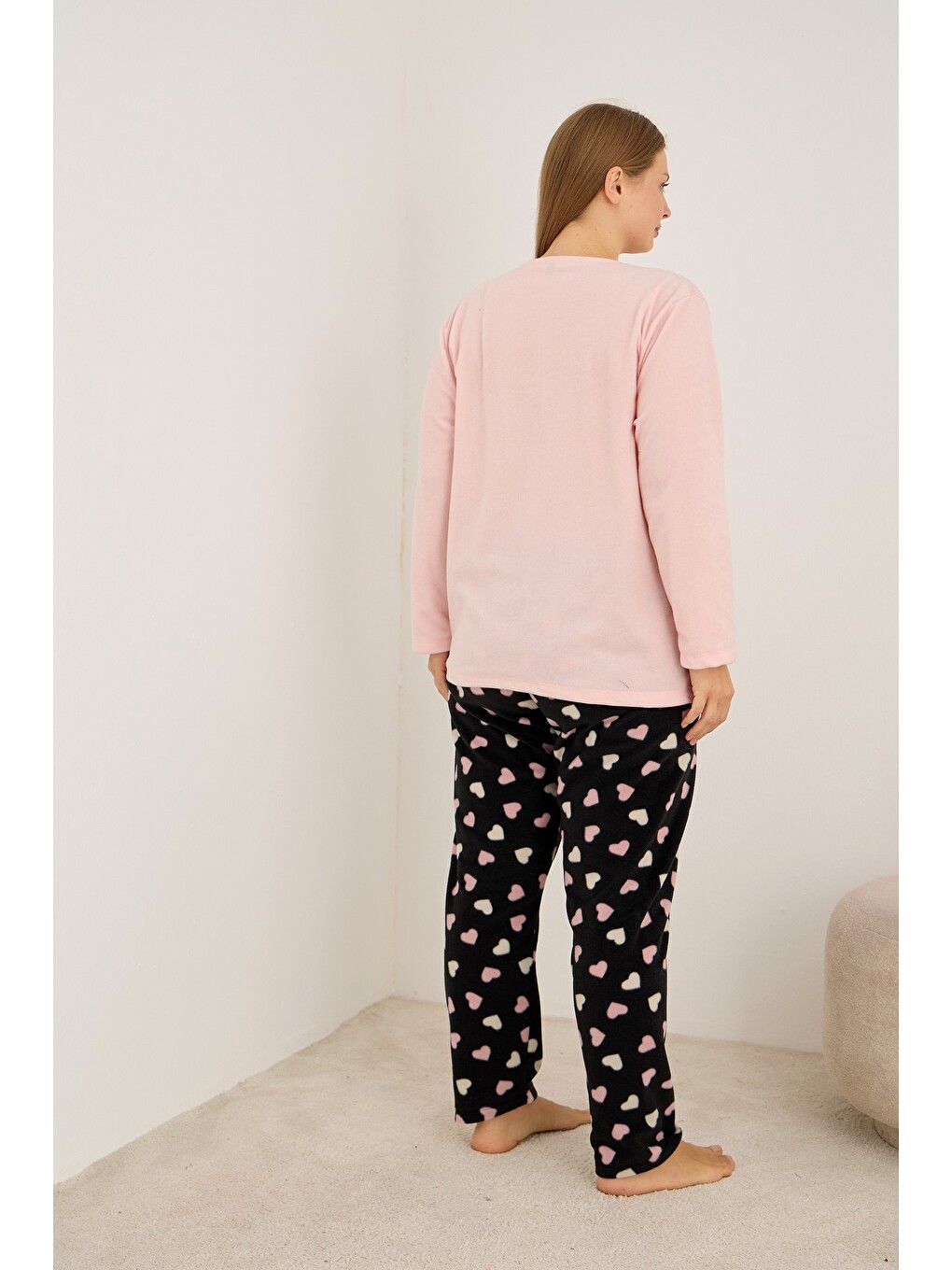 Pembe Aycık Nakışlı Büyük Beden Polar Kışlık Örme Pijama Takım-2