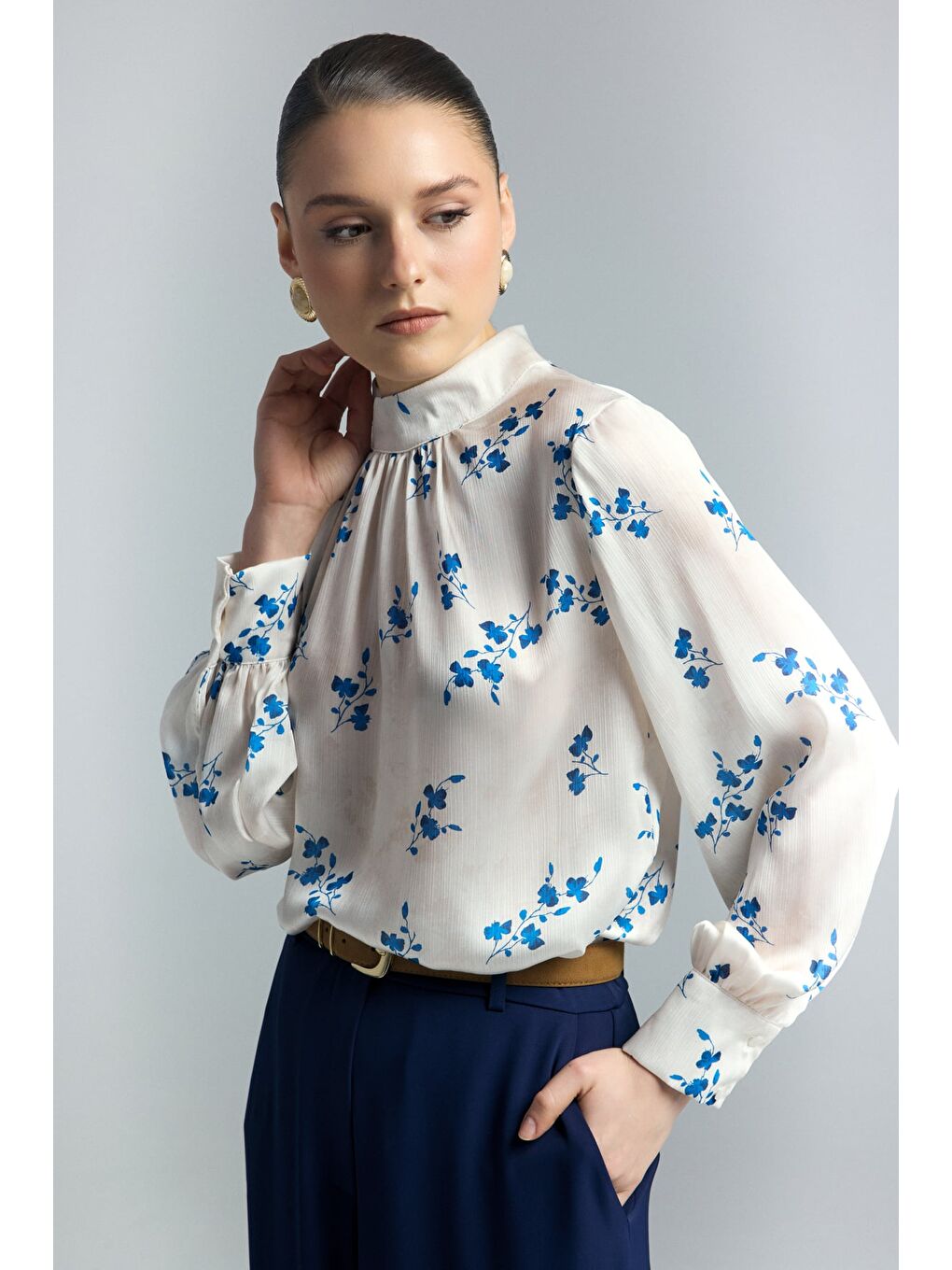 Çiçek Desenli Bluz - İndigo-1