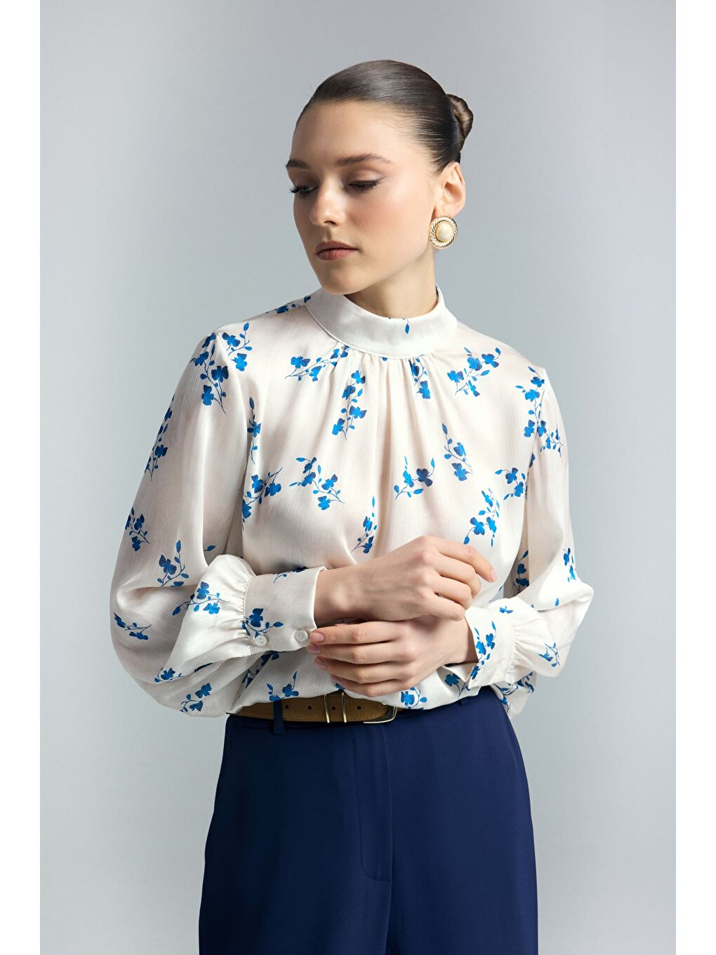 Çiçek Desenli Bluz - İndigo-3