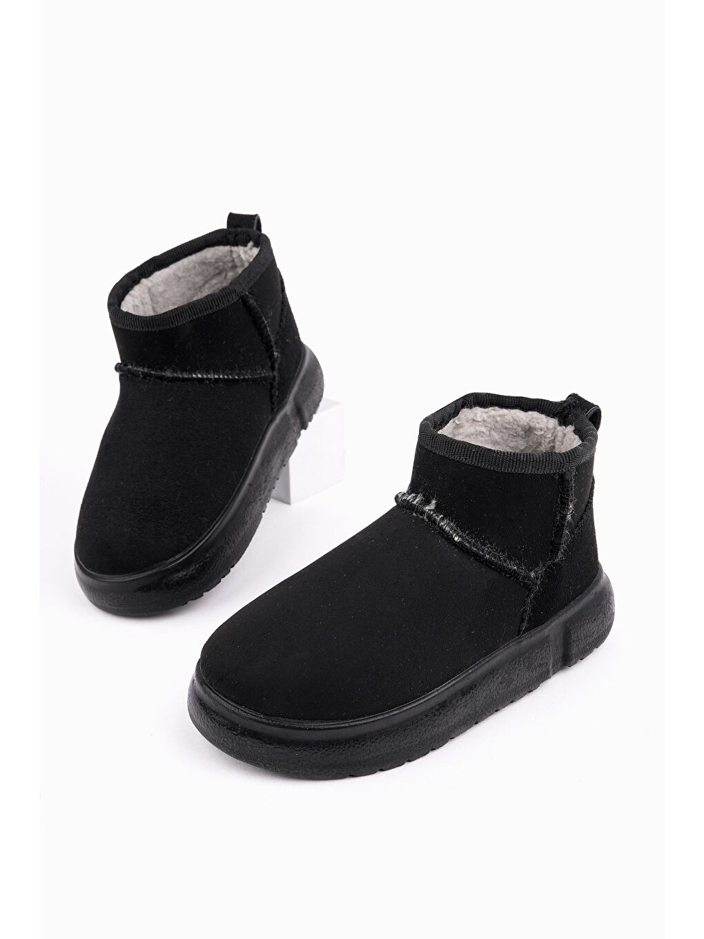 Siyah DİPPERY Çocuk Kalın Taban İçi Tüylü Günlük Mini Yarım Bot