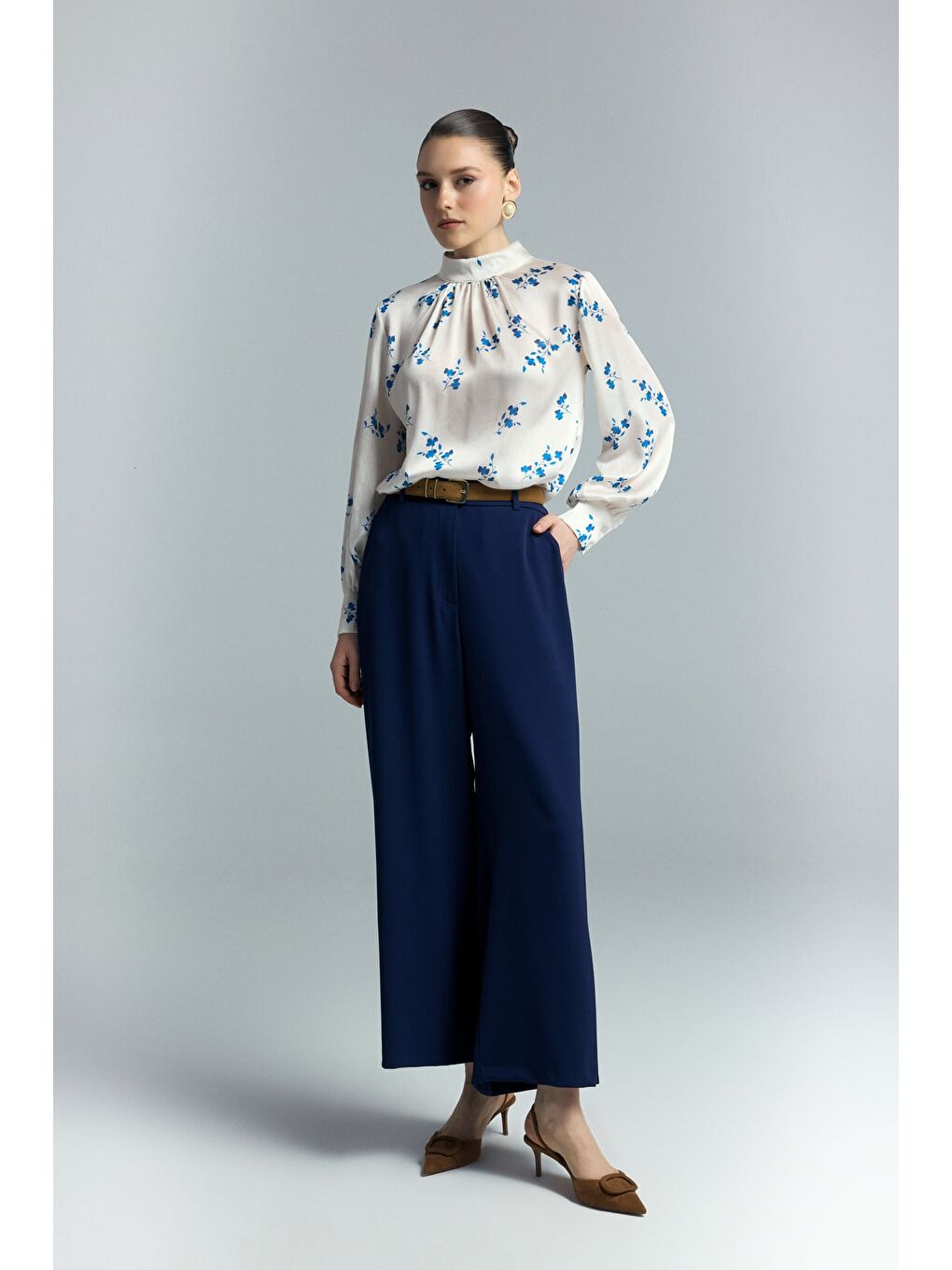 Çiçek Desenli Bluz - İndigo-4