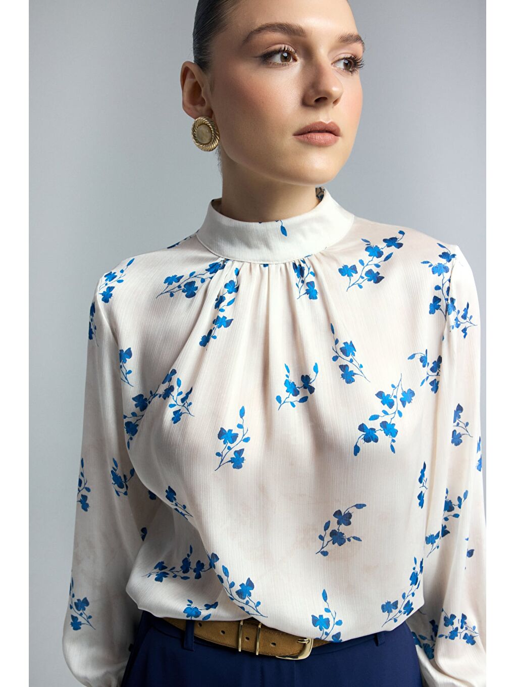 Çiçek Desenli Bluz - İndigo-5