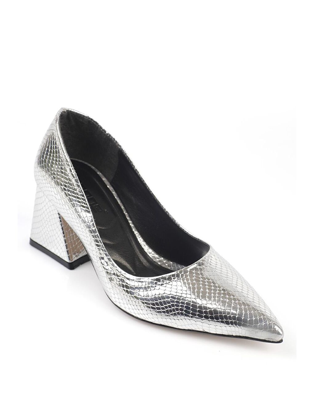 Gri Orta Topuklu Yumuşak Pedli Taban Kadın Ayakkabı-3