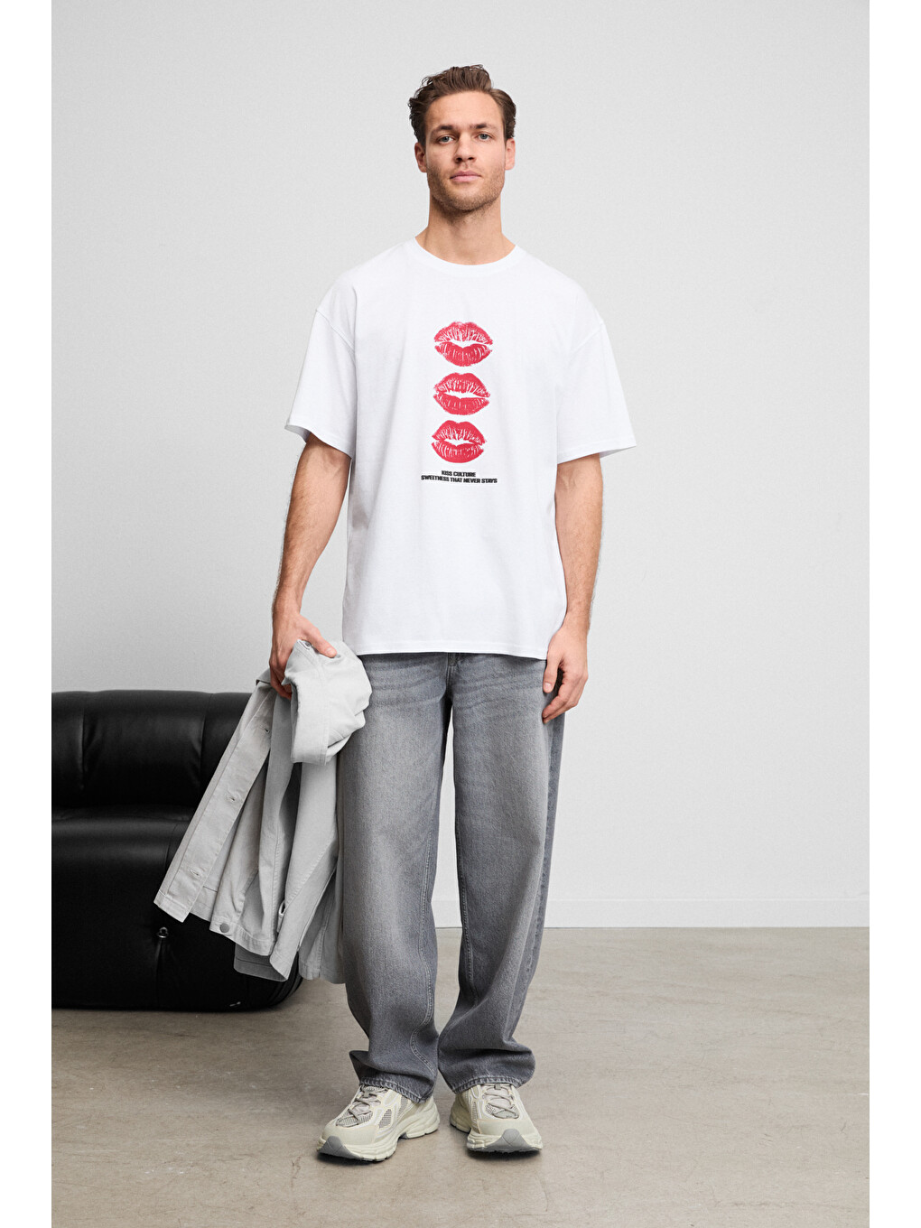 Gıano Erkek Organik Pamuklu Bisiklet Yakalı Baskı Detaylı Oversıze Beyaz T-shirt