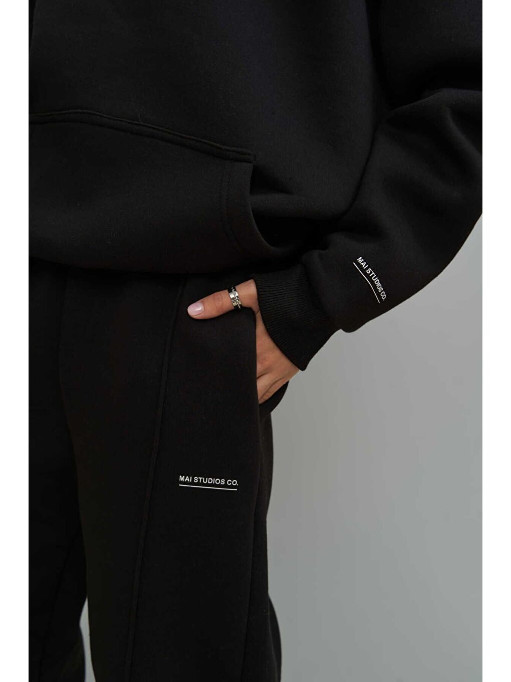 Minimal Baskı Siyah Eşofman Takım-3