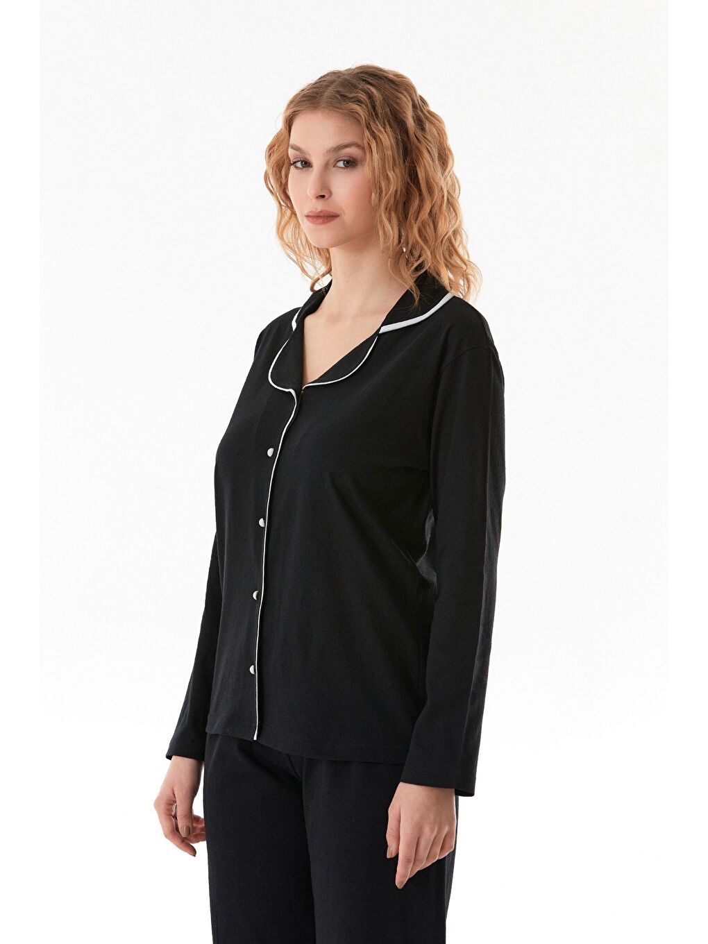 Siyah Düğmeli Gömlek Yaka Uzun Kollu Pijama Takımı-2