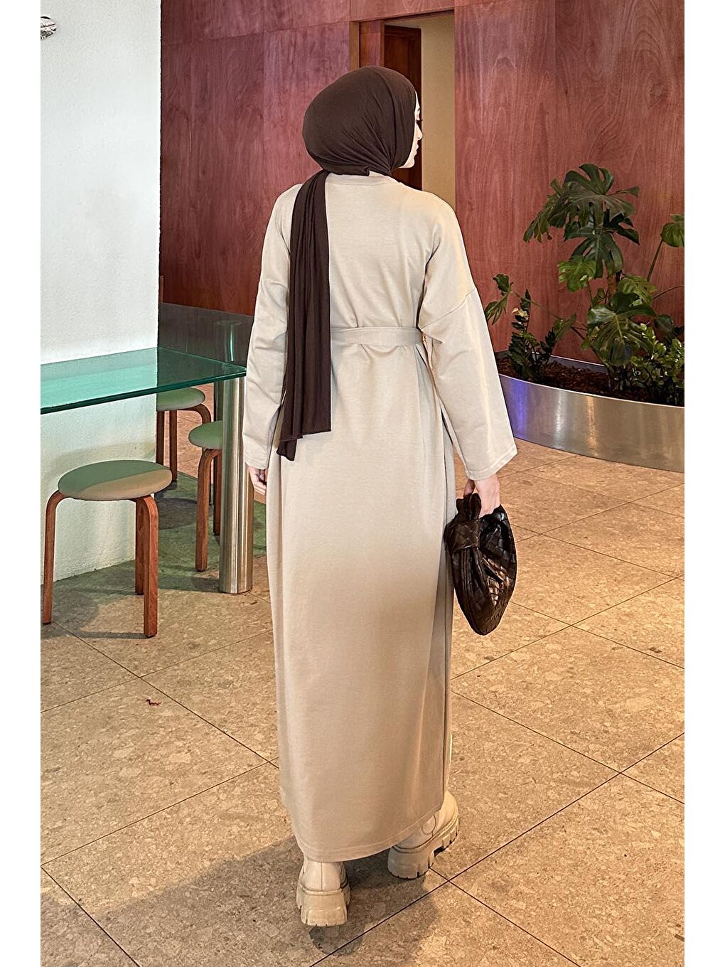 Etek Ucu Armalı Kuşaklı Elbise Bej-3