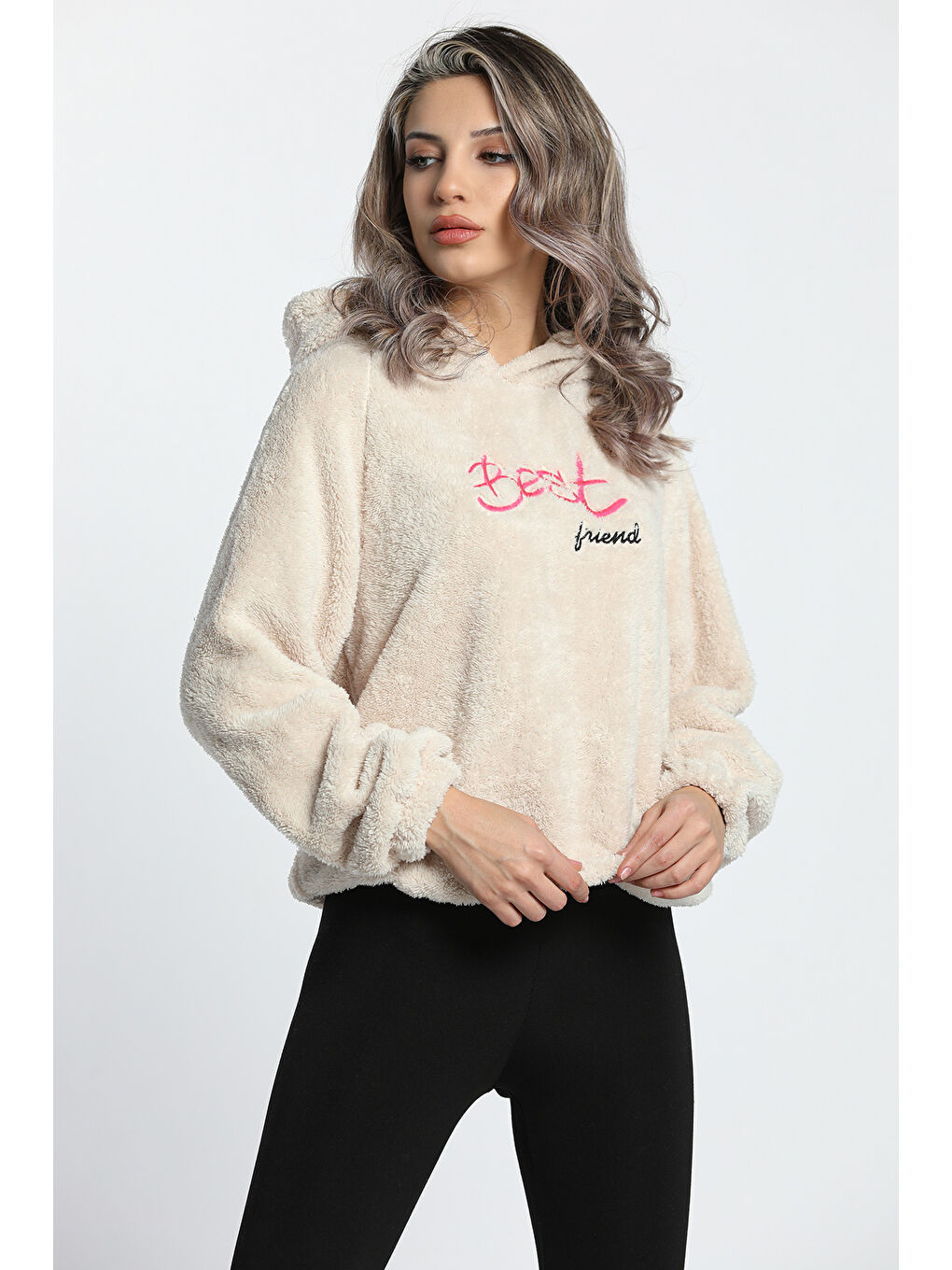 GÜLSELİ Bej Kadın Best Friend Nakışlı Kapüşonlu Pelüş Welsoft Sweatshirt - 1